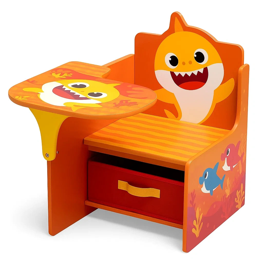 Kinderstuhl mit Tisch und Schublade aus Holz mit Hai-Muster